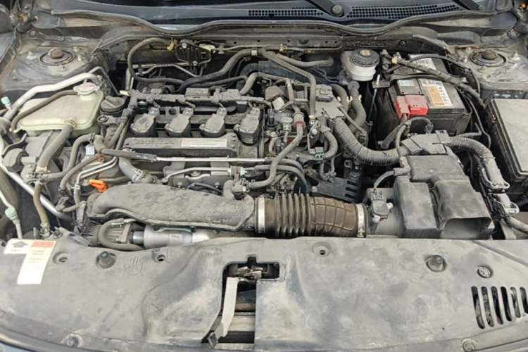 Used Honda Civic 2016 220TURBO Manual Luxury Edition Engine Bay