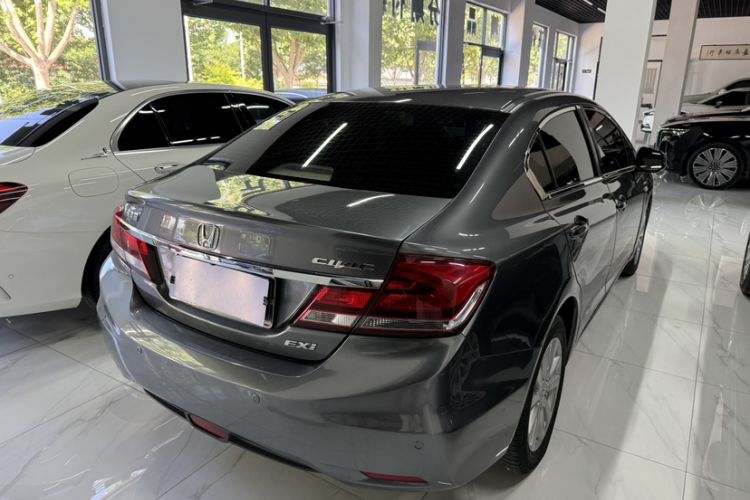 Used Honda Civic 2016 1.8L Automatic Comfort Version Exterior 5