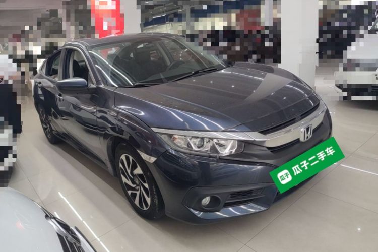 Used Honda Civic 2016 220TURBO CVT Luxury Edition Front Right 45 Deg