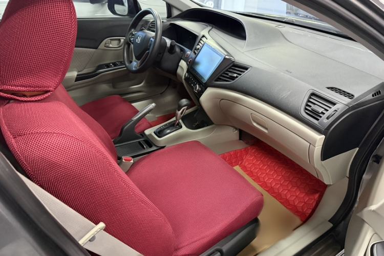 Used Honda Civic 2016 1.8L Automatic Comfort Version Interior 4