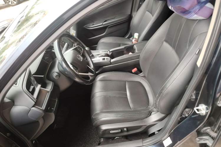 Used Honda Civic 2016 220TURBO CVT Prestige Edition Left Front Seat