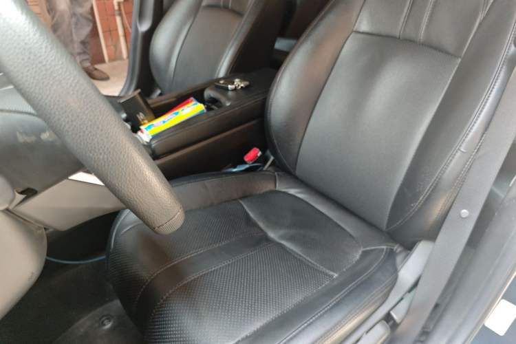 Used Honda Civic 2016 220TURBO CVT Luxury Edition Left Front Seat
