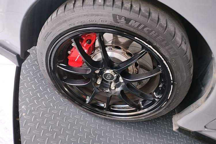 Used Honda Civic 2016 220TURBO CVT Prestige Edition Left Front Wheel Hub