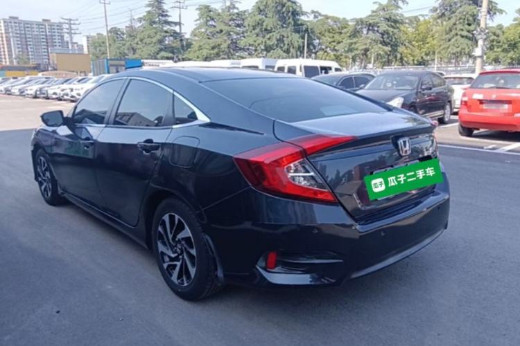 Used Honda Civic 2016 220TURBO Manual Luxury Edition Rear Left 45 Deg