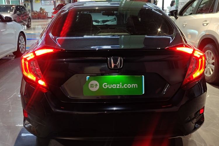 Used Honda Civic 2016 220TURBO CVT Prestige Edition Rear