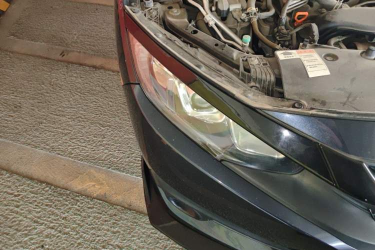 Used Honda Civic 2016 220TURBO Manual Luxury Edition Right Front Headlight