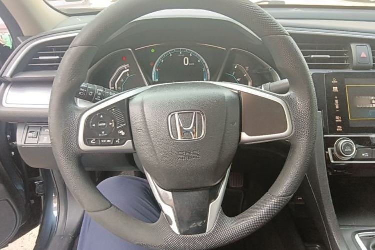 Used Honda Civic 2016 220TURBO Manual Luxury Edition Steering Wheel