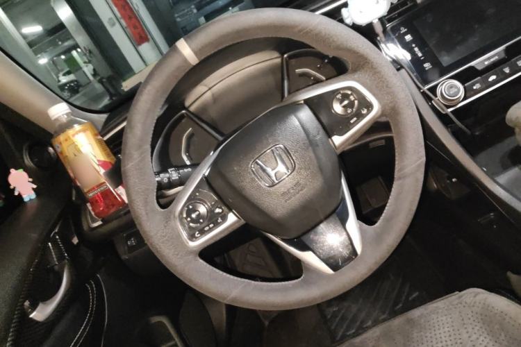 Used Honda Civic 2016 220TURBO CVT Luxury Edition Steering Wheel