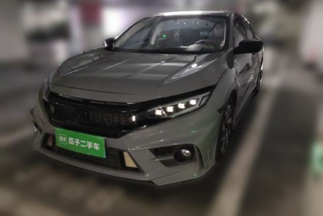 Używany Honda Civic 2016 220TURBO CVT Luxury Edition
