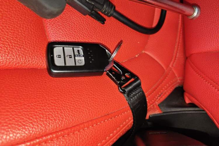 Used Honda Civic 2016 220TURBO CVT Luxury Edition Vehicle Key