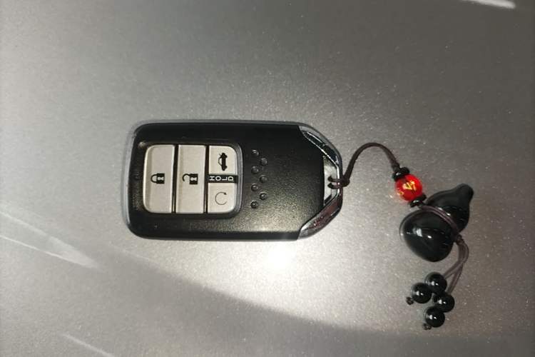 Used Honda Civic 2016 220TURBO CVT Luxury Edition Vehicle Key