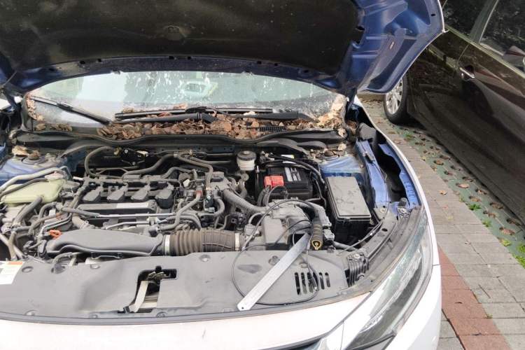 Used Honda Civic 2016 220TURBO CVT Prestige Edition Engine Bay Left