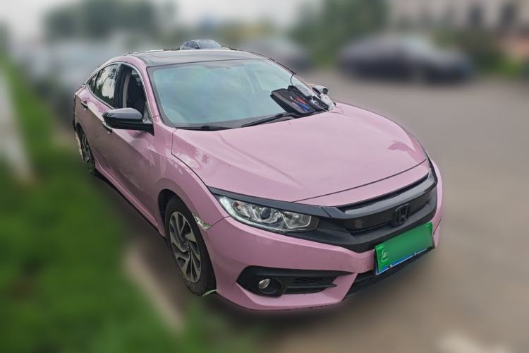 Used Honda Civic 2016 220TURBO CVT Luxury Edition Front Right 45 Deg