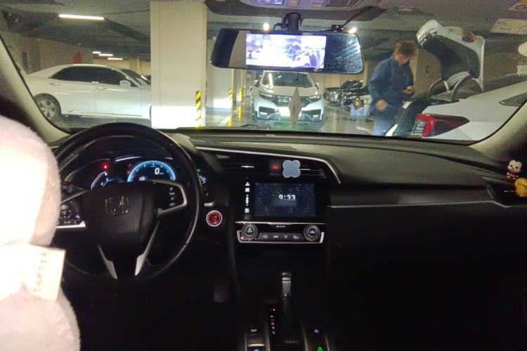Used Honda Civic 2016 220TURBO CVT Prestige Edition Center Console