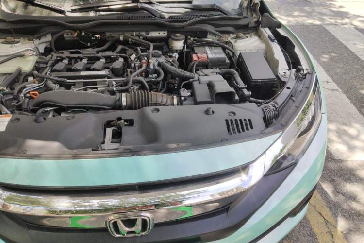 Used Honda Civic 2016 220TURBO CVT Prestige Edition Engine Bay Left