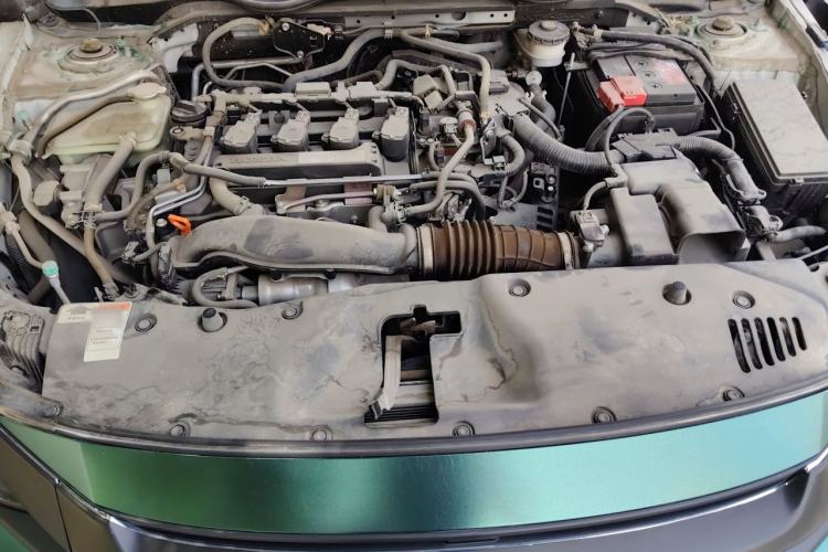 Used Honda Civic 2016 220TURBO CVT Luxury Edition Engine Bay