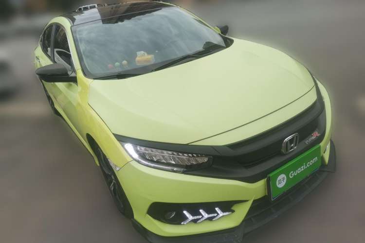 Used Honda Civic 2016 220TURBO CVT Prestige Edition Front Right 45 Deg