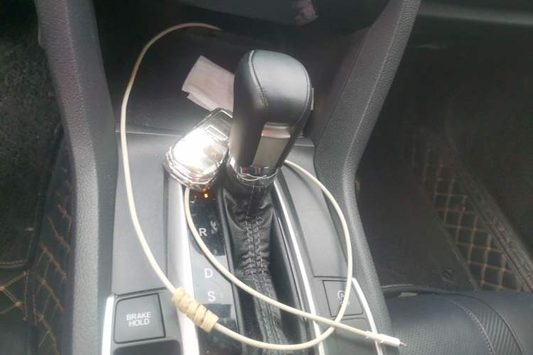 Used Honda Civic 2016 220TURBO CVT Prestige Edition Gear Lever