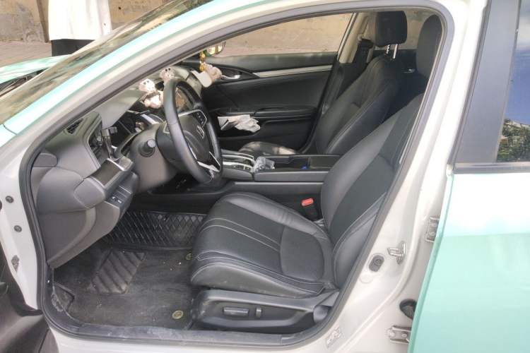 Used Honda Civic 2016 220TURBO CVT Prestige Edition Left Front Seat
