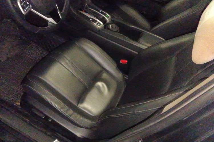 Used Honda Civic 2016 220TURBO CVT Prestige Edition Left Front Seat