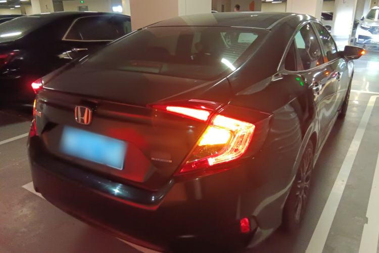 Used Honda Civic 2016 220TURBO CVT Prestige Edition Rear Right 45 Deg