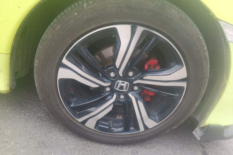 Used Honda Civic 2016 220TURBO CVT Prestige Edition Right Front Wheel Hub