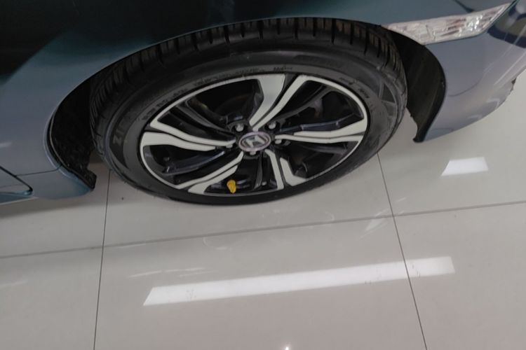 Used Honda Civic 2016 220TURBO CVT Prestige Edition Right Front Wheel Hub