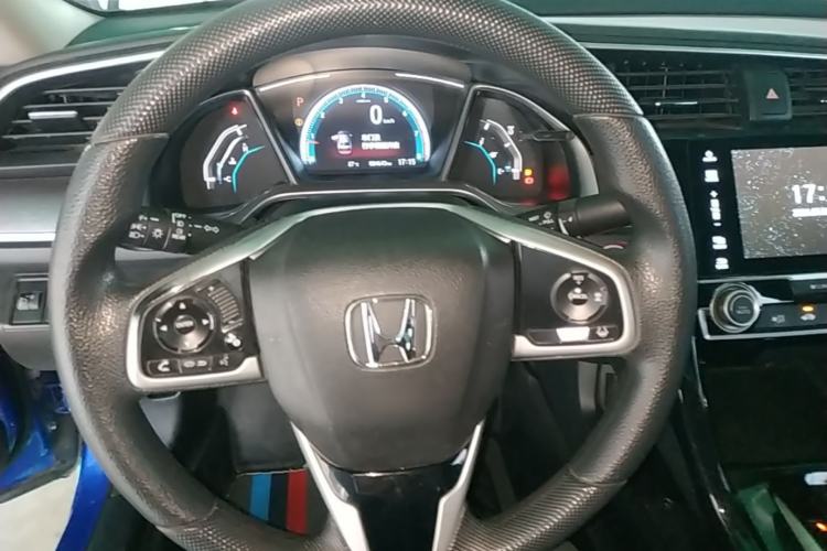 Used Honda Civic 2016 220TURBO CVT Luxury Edition Steering Wheel