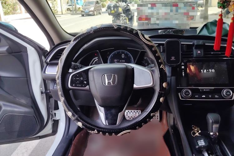Used Honda Civic 2016 220TURBO CVT Luxury Edition Steering Wheel