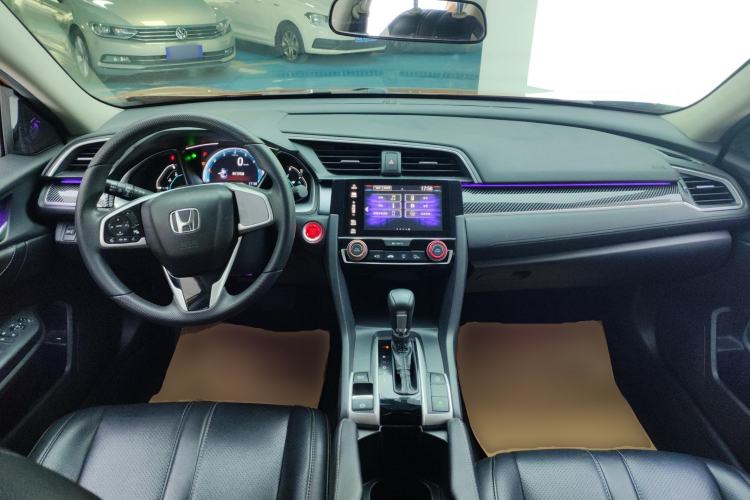 Used Honda Civic 2016 220TURBO CVT Luxury Edition Center Console