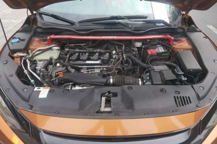 Used Honda Civic 2016 220TURBO CVT Luxury Edition Engine Bay