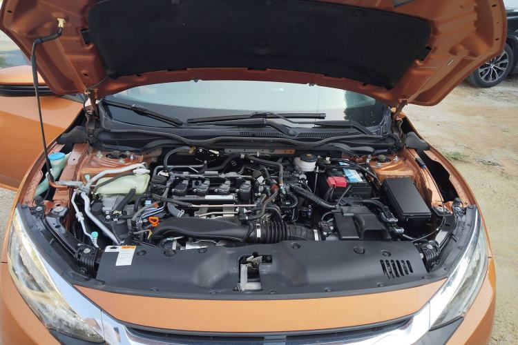 Used Honda Civic 2016 220TURBO CVT Prestige Edition Engine Bay