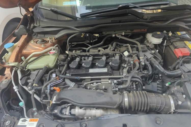 Used Honda Civic 2016 220TURBO CVT Prestige Edition Engine Bay Right