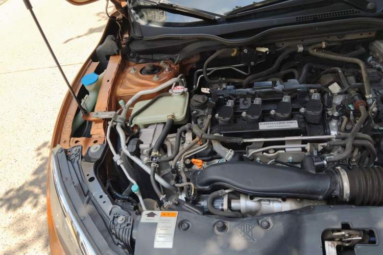 Used Honda Civic 2016 220TURBO CVT Prestige Edition Engine Bay Right
