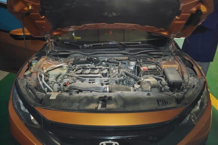 Used Honda Civic 2016 220TURBO CVT Luxury Edition Engine Bay