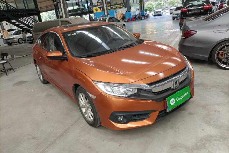 Used Honda Civic 2016 180TURBO CVT Comfort Version Front Right 45 Deg