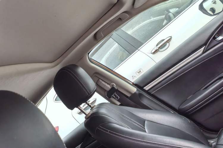 Used Honda Civic 2016 220TURBO CVT Luxury Edition Headliner