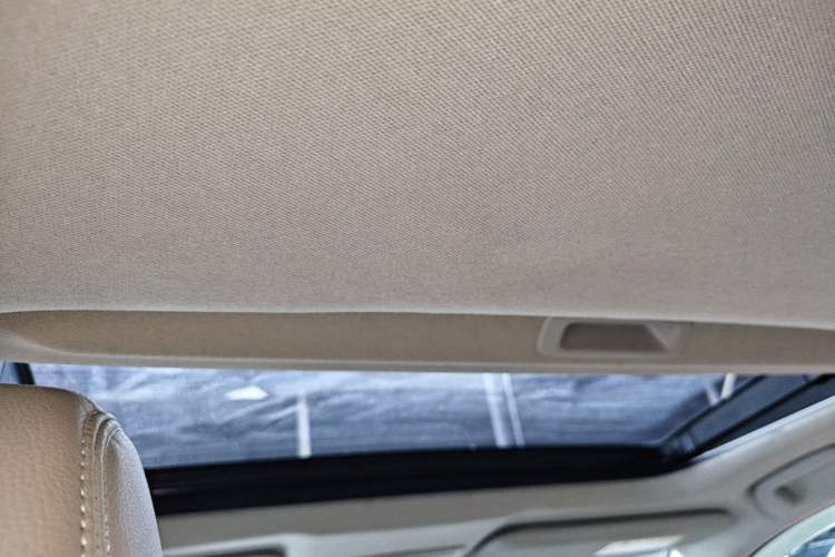Used Honda Civic 2016 220TURBO CVT Prestige Edition Headliner