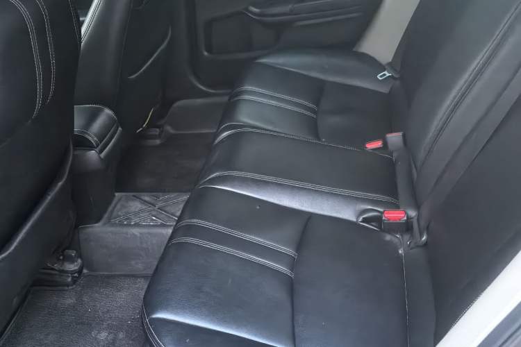 Used Honda Civic 2016 220TURBO CVT Luxury Edition Interior 2