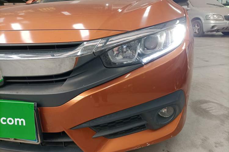 Used Honda Civic 2016 180TURBO CVT Comfort Version Left Front Headlight