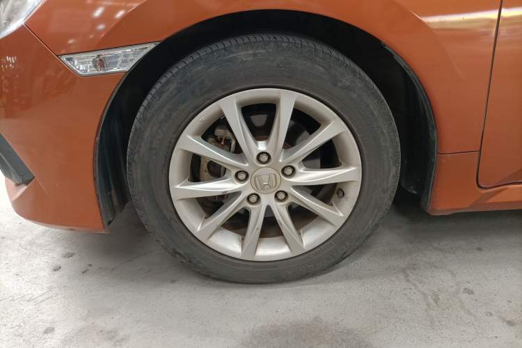 Used Honda Civic 2016 180TURBO CVT Comfort Version Left Front Wheel Hub