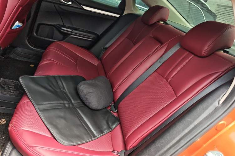 Used Honda Civic 2016 220TURBO Manual Luxury Edition Left Rear Seat