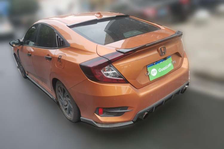 Used Honda Civic 2016 220TURBO CVT Luxury Edition Rear Left 45 Deg