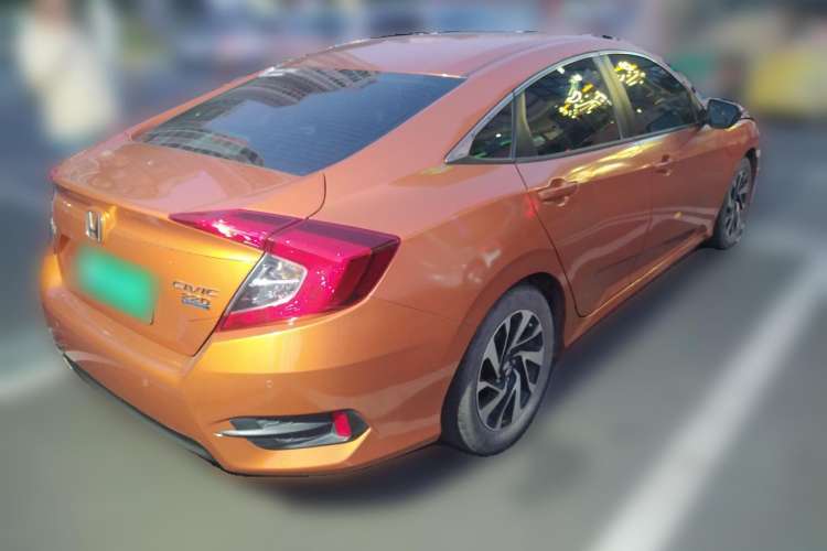 Used Honda Civic 2016 220TURBO CVT Luxury Edition Rear Right 45 Deg