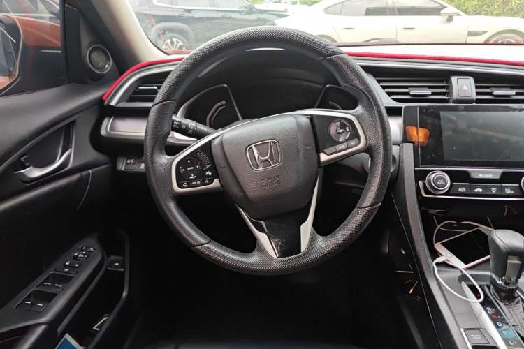 Used Honda Civic 2016 220TURBO CVT Luxury Edition Steering Wheel