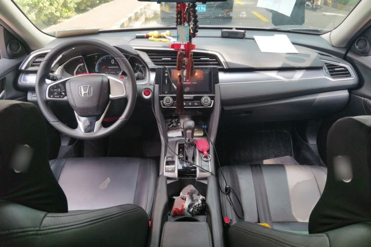 Used Honda Civic 2016 220TURBO CVT Luxury Edition Center Console