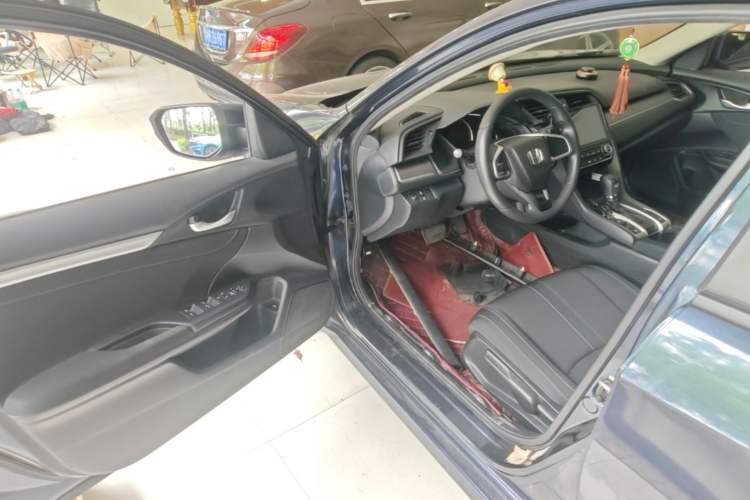 Used Honda Civic 2016 180TURBO CVT Comfort Version Driver Seat