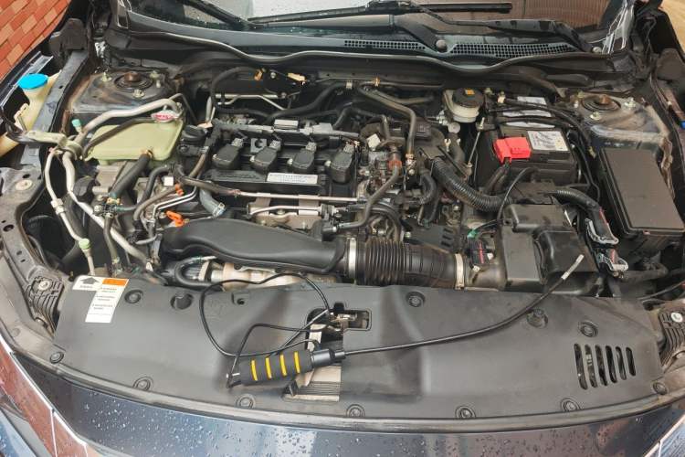 Used Honda Civic 2016 220TURBO CVT Luxury Edition Engine Bay