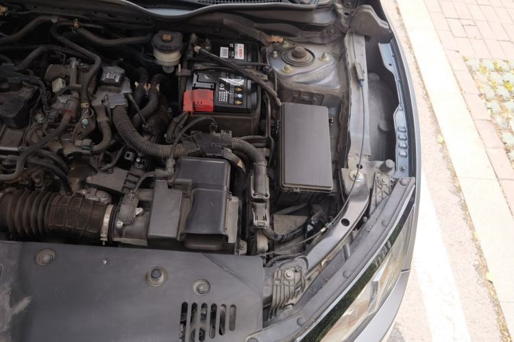 Used Honda Civic 2016 220TURBO CVT Luxury Edition Engine Bay Left