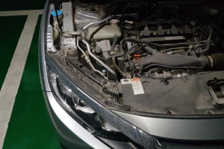 Used Honda Civic 2016 220TURBO CVT Luxury Edition Engine Bay Right